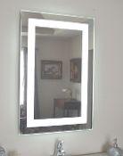 آینه آرایشی چراغدار (m5916)