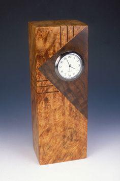 ساعت رومیزی چوبی مدرن و دکوری (m6288)