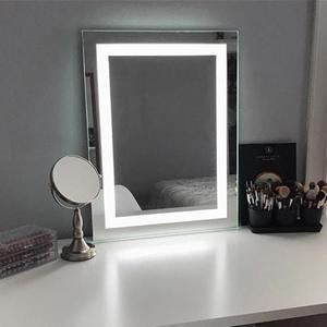 آینه آرایشی چراغدار (m23829)|ایده ها