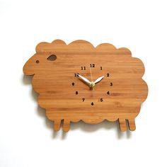 ساعت رومیزی چوبی مدرن و دکوری (m30426)
