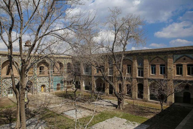 مسجد و مدرسه سردار، قزوین  - قزوین (m86580)|ایده ها