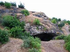 غار باستانی هوتو کمربند - بهشهر (m86685)