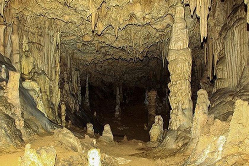 غار قلعه کرد  -  آبگرم (آوج) (m91761)|ایده ها