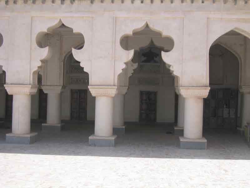 مسجد ملک بن عباس  - بندرلنگه (m88969)|ایده ها