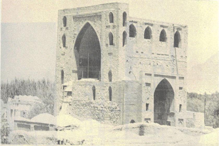 قلعه امیر ساسان - رضوانشهر (m91978)|ایده ها