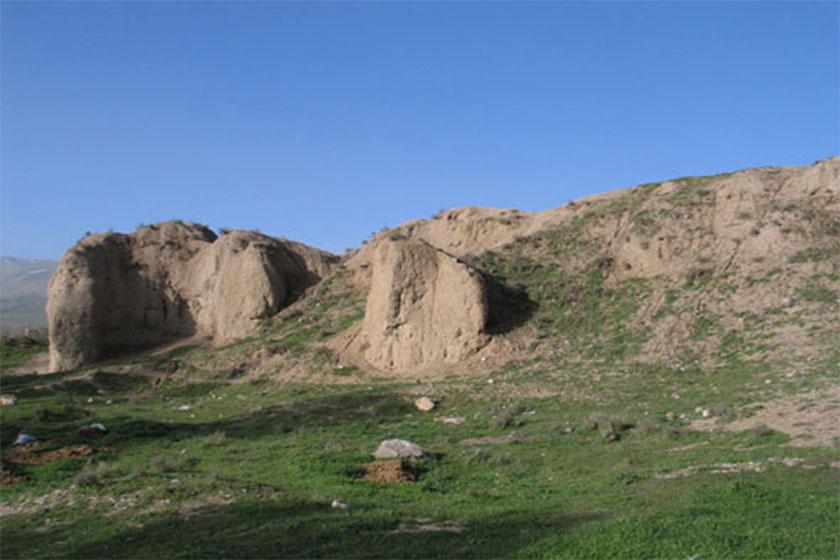  تپه باستانی گیان - نهاوند (m91632)|ایده ها