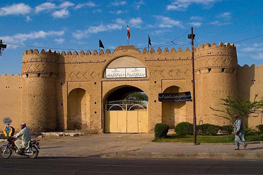 قلعه ناصری ایرانشهر - ایرانشهر (m92163)|ایده ها