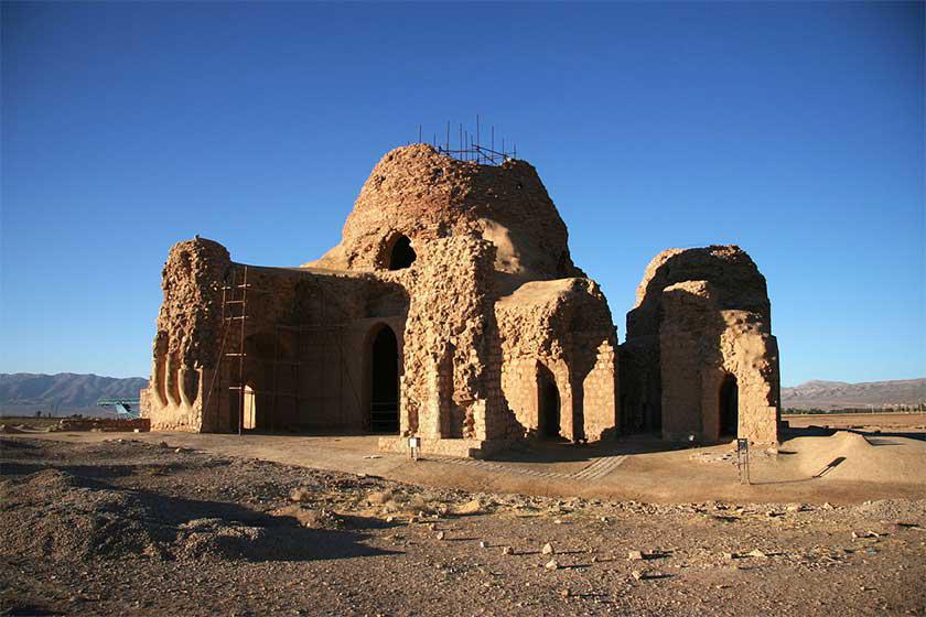 چشم‌انداز باستان‌شناسی ساسانی منطقه فارس - فيروزآباد (m89985)|ایده ها