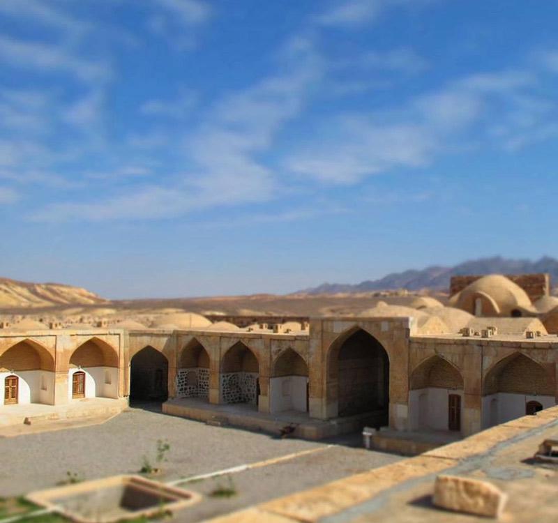 کاروانسرای قصر بهرام - گرمسار (m87315)|ایده ها