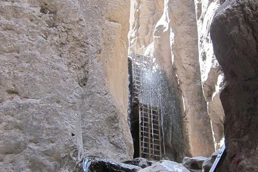 آبشار قره سو - کلات نادری (m93727)|ایده ها