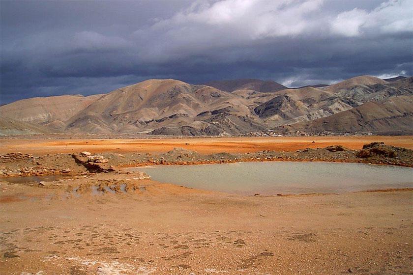 چشمه آب معدنی گراو - تفرش (m92536)|ایده ها