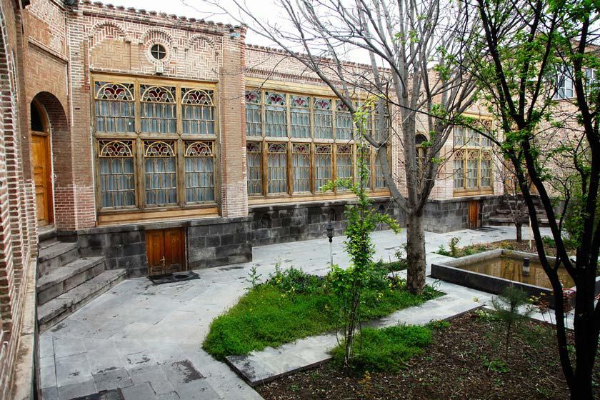 موزه مفاخر دینی - اردبیل (m88121)|ایده ها