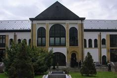 موزه‌ کتابخانه‌ اختصاصی نیاوران - تهران (m89919)