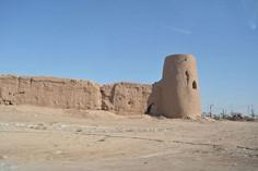 قلعه خشتی سیزان نوش آباد - نوش آباد (m92899)