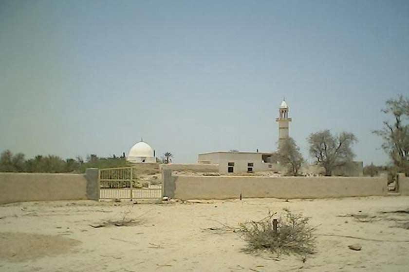 قبرستان روستای کوشه - قشم (m88926)|ایده ها