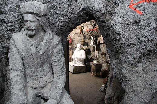 غار موزه وزیری - تهران (m87514)|ایده ها