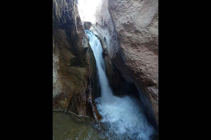 آبشار لادیز میرجاوه - زاهدان (m91069)|ایده ها