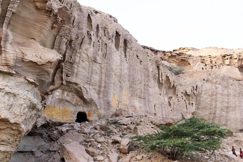 غارهای بان مسیتی (غارهای سه‌گانه تیس) - چابهار (m88887)|ایده ها