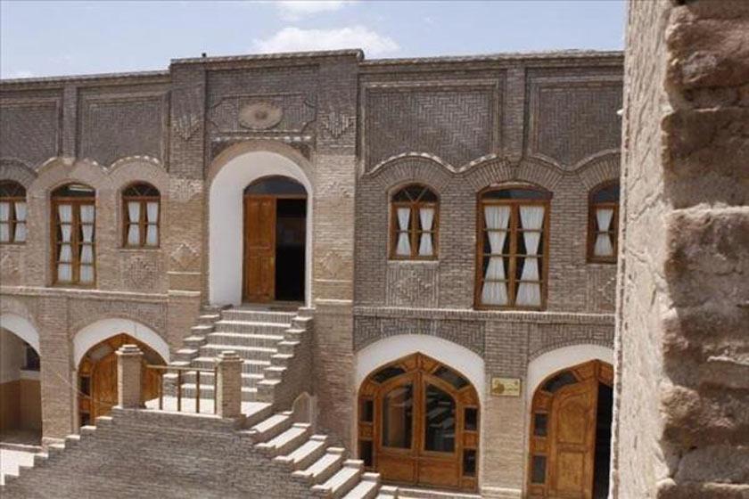 بنای تاریخی خواجه خضر - بیرجند (m93353)|ایده ها