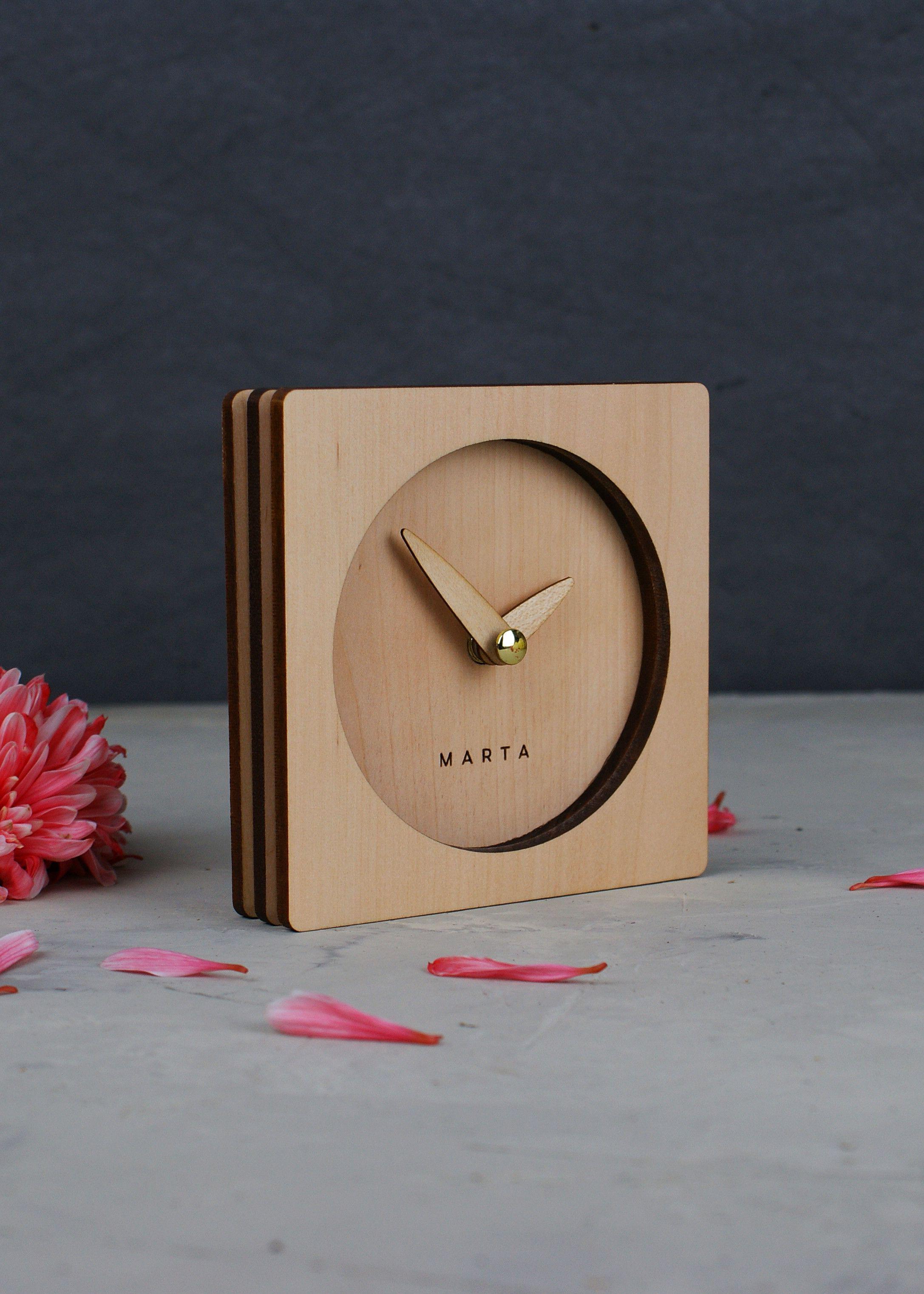 ساعت رومیزی چوبی مدرن و دکوری (m158909)|ایده ها