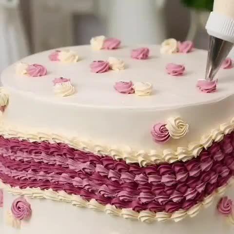 مدل کیک روز زن (m167434)|ایده ها