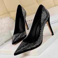 مدل کفش زنانه مجلسی (m208602)