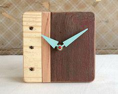 ساعت رومیزی چوبی مدرن و دکوری (m221662)