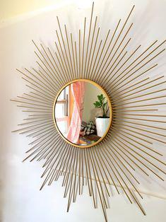 آینه دیواری طرح خورشید (m254076)