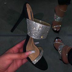 مدل کفش زنانه مجلسی (m255646)