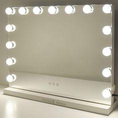 آینه آرایشی چراغدار (m268100)