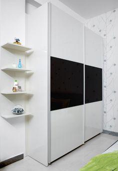 کمد دیواری سفید مشکی با در کشویی