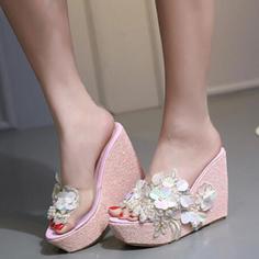 کفش لژدار گلدار