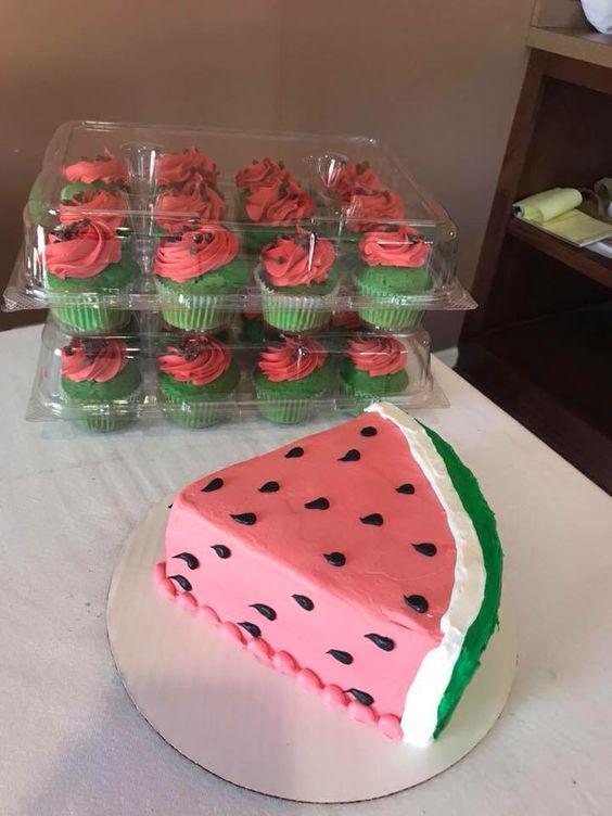مدل کیک یلدا کاپ کیک هندوانه به همراه کیک هندوانه|لیدی