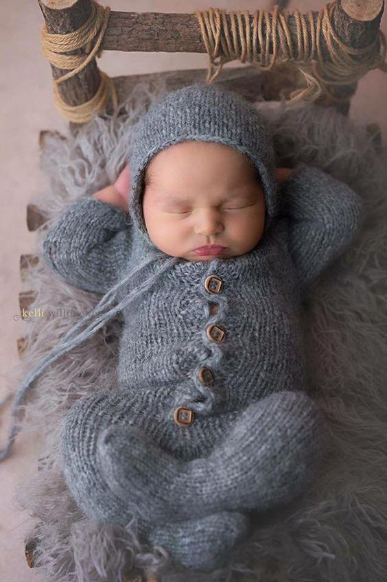 مدل لباس بافت نوزاد سرهمی کلاه دار|لیدی