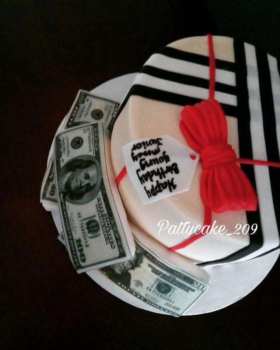 کیک تولد دخترانه شیک و لاکچری دلار|لیدی