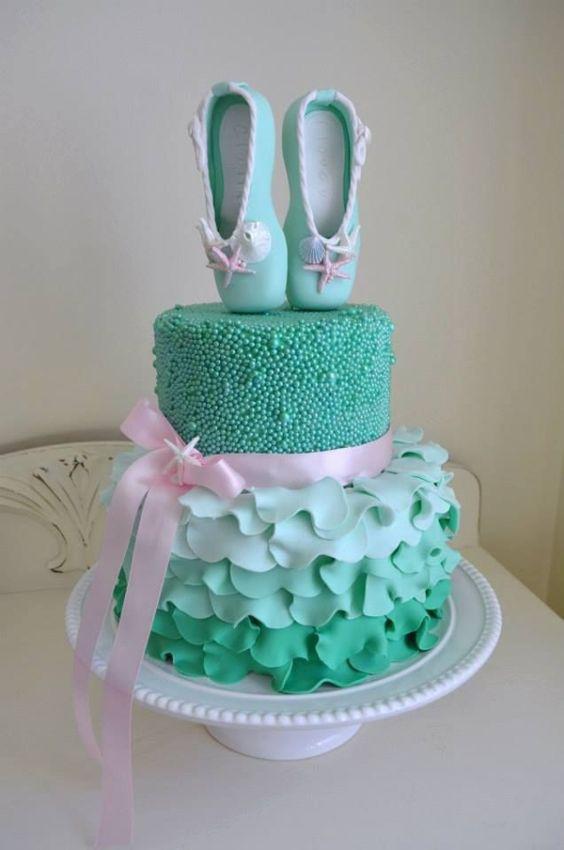 کیک تولد دخترانه کفش فوندانت|لیدی