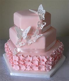 کیک تولد دخترانه صورتی چند طبقه ی چند ضلعی