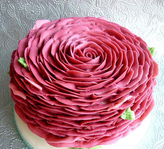 کیک تولد دخترانه صورتی به شکل گل|لیدی