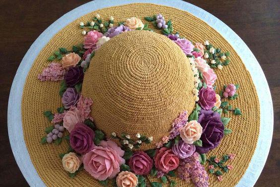 کیک تولد دخترانه گل طرح کلاه پر از گل|لیدی