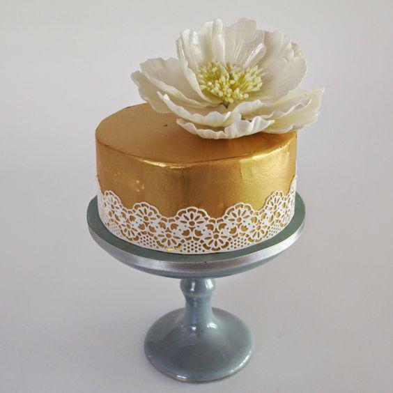 کیک تولد دخترانه طلایی پرطرفدار|لیدی