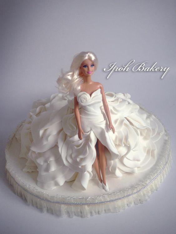 کیک تولد دخترانه عروسکی مدل لباس عروس|لیدی