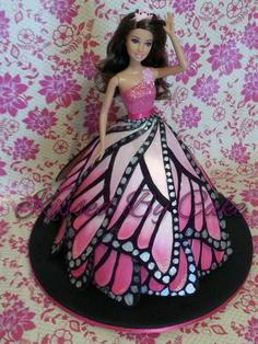 کیک تولد دخترانه عروسکی با تم پروانه