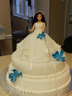 کیک تولد دخترانه عروسکی چند طبقه ی زیبا