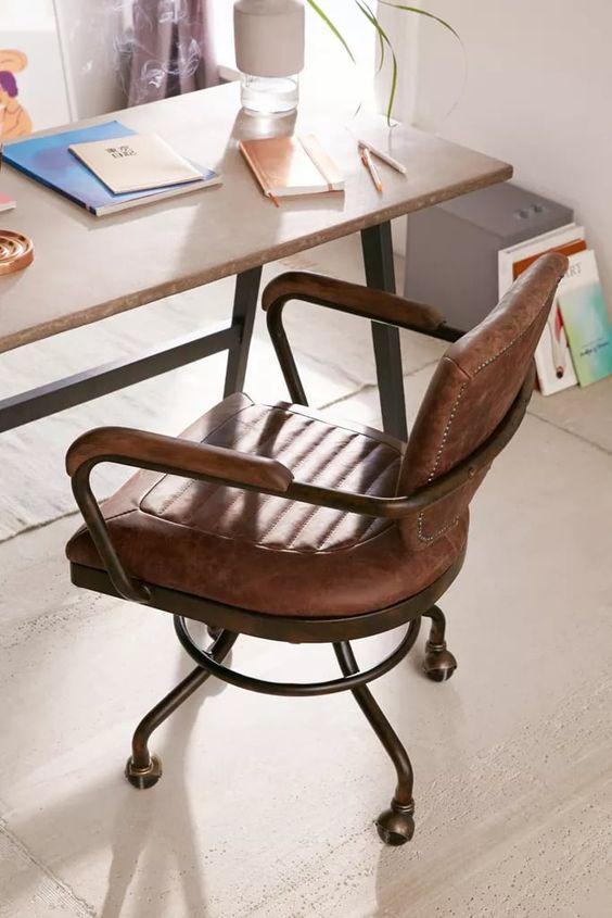 صندلی و میز تحریر چوبی|ایده ها