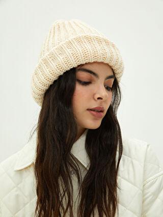خرید اینترنتی کلاه زمستانی زنانه بژ السی وایکیکی W11762Z8 ا Örgü Desenli Kadın Triko Bere|پیشنهاد محصول