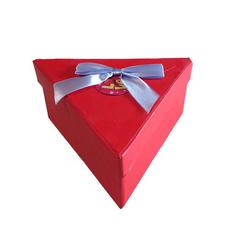 جعبه هدیه مدل مثلثی Love