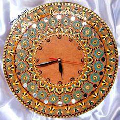 ساعت دیواری چوبی سنتی آیینه ای