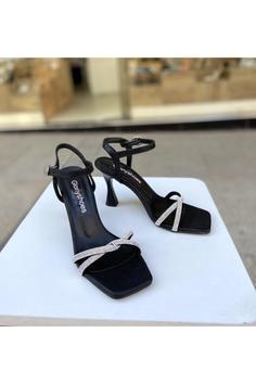 کفش پاشنه ی سنگ مشکی برند Gloriys Ayakkabı & Çanta