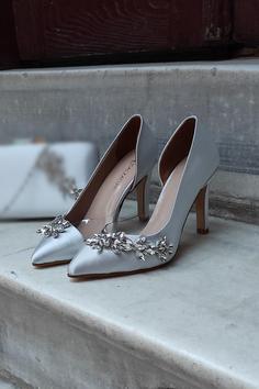 کفش زنانه استیل پاشنه دار سنگی ساتن نقره ای ساتن ی شفاف برند LA CALZATURE
