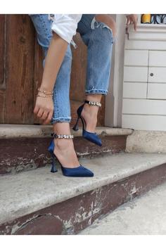 کفش پاشنه دار زنانه پاشنه ی ساتن آبی سرمه ای برند Atelierby DS
